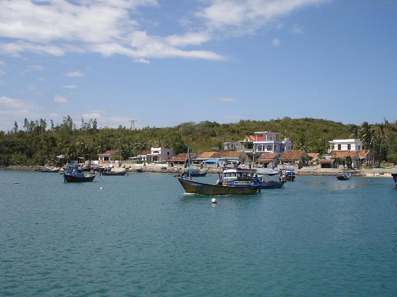 087- Ile de Mieu vue du bateau.JPG - Ile de Mieu- Vue du bateau
